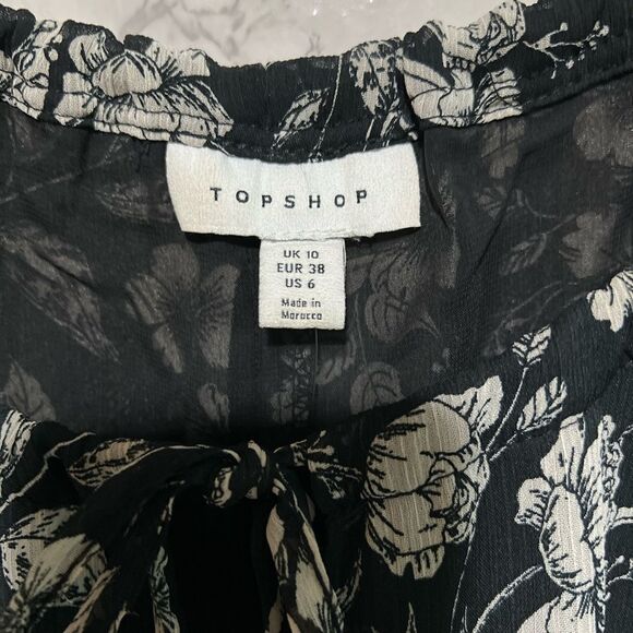 TOPSHOP Floral Cutouts Balloon Sleeve Dress - Picture 14 of 16